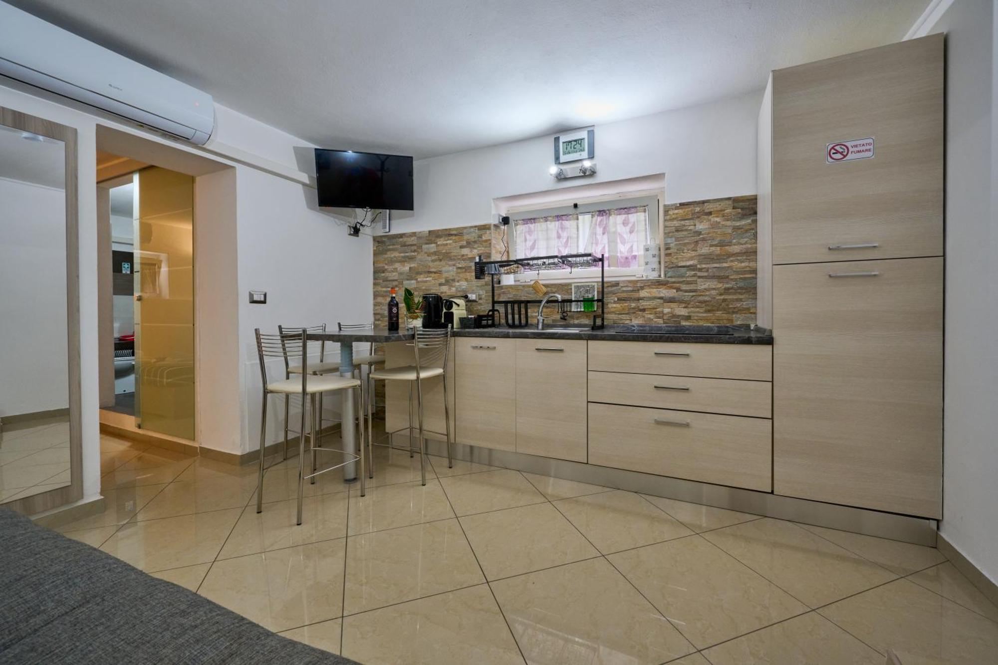 Pretty Home Роццано Экстерьер фото